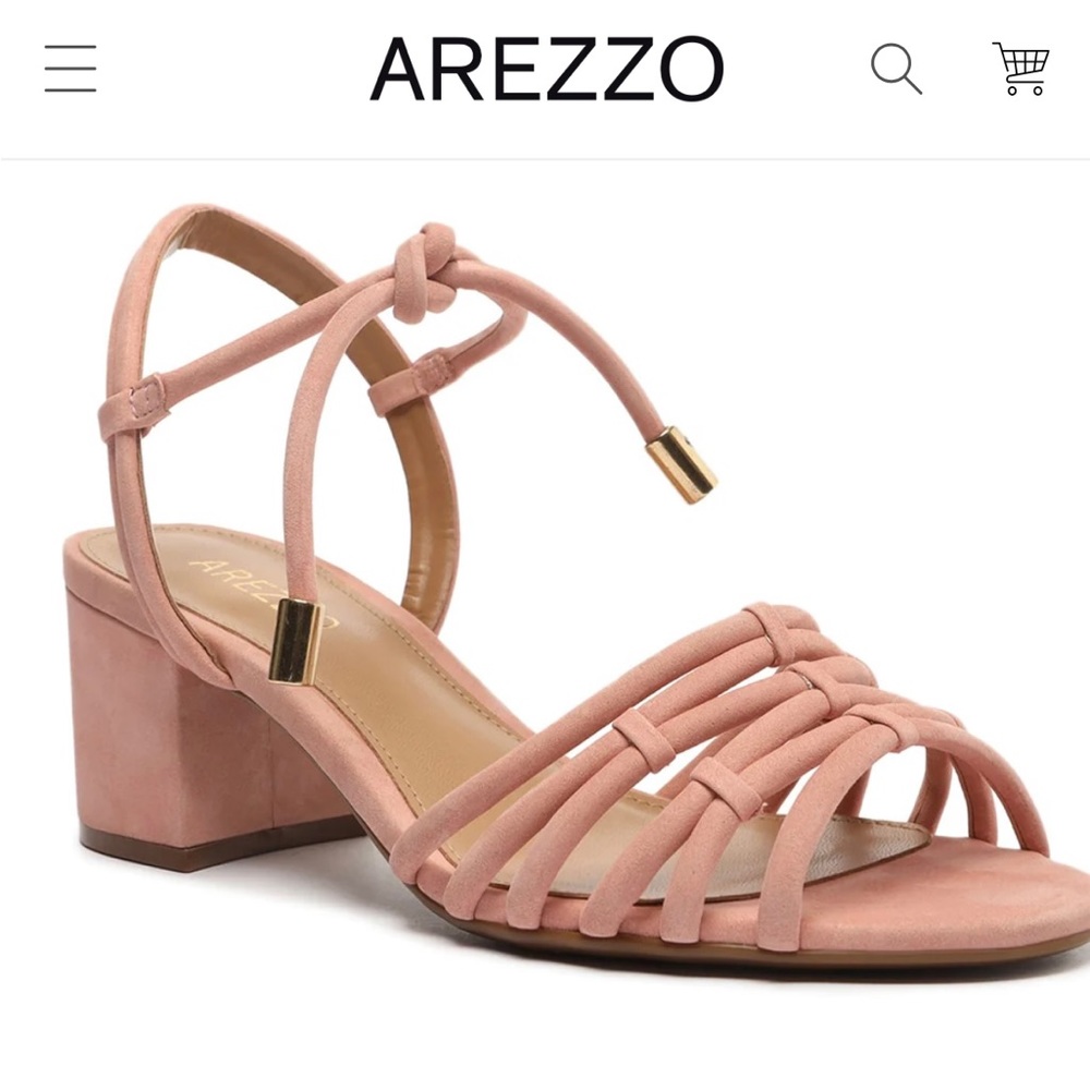 Beautiful Pink Sandal. Block Heels. Arezzo 7.5( famous Brazilian designer brand)